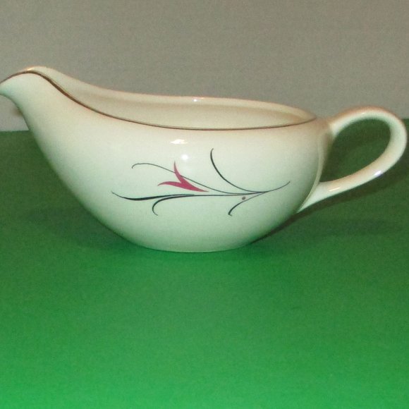 Serenade Dinnerware Gravy Boat Made in USA Eggshell Porcelain Tableware Holiday - Picture 8 of 11